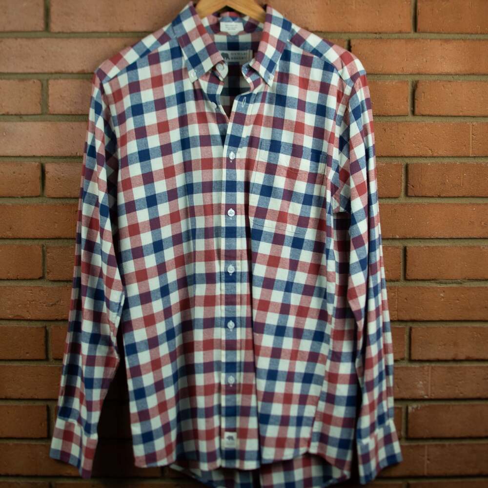 Men's Long-Sleeve Plaid Button-Down Shirt in Navy, Red & White